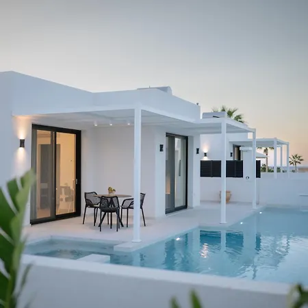 Sardines Luxury Suites Hersonissos  Exterior photo