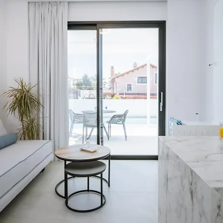 Sardines Luxury Suites Hersonissos  Exterior photo
