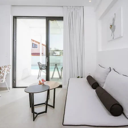 Sardines Luxury Suites Hersonissos  Exterior photo
